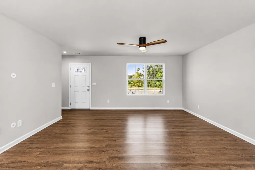 216 Laurel St Gallatin, TN 37066