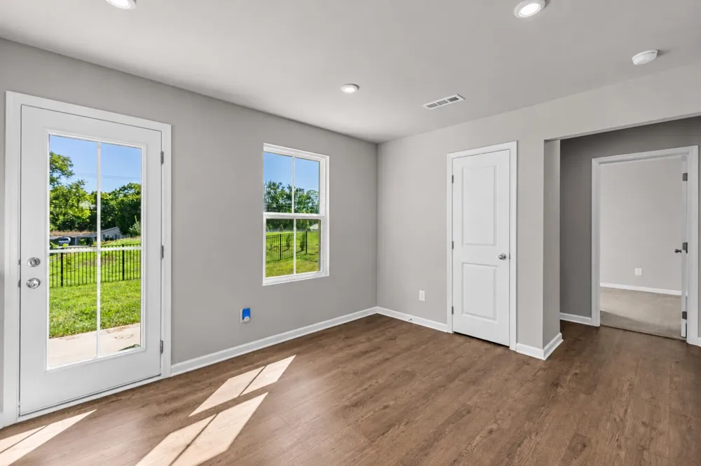 216 Laurel St Gallatin, TN 37066