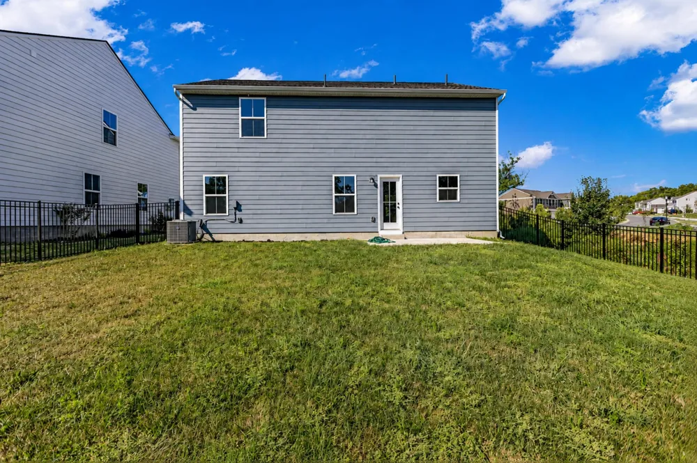 216 Laurel St Gallatin, TN 37066