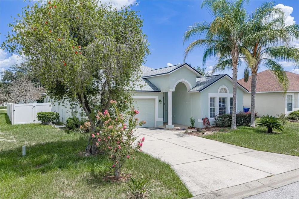 5638 ROYAL HILLS STREET Winter Haven, FL 33881