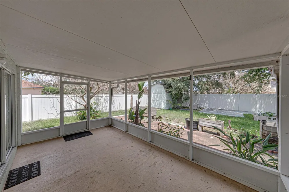 5638 ROYAL HILLS STREET Winter Haven, FL 33881
