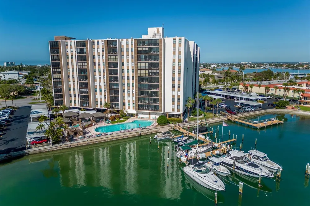 10355 PARADISE BOULEVARD #102 Treasure Island, FL 33706