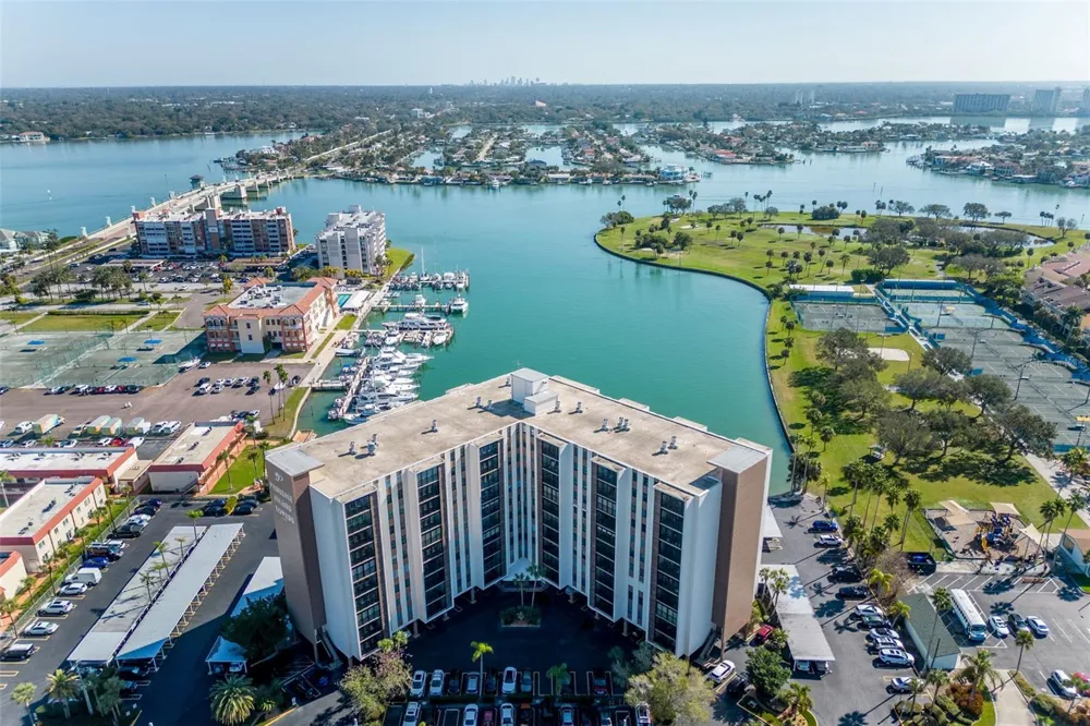 10355 PARADISE BOULEVARD #102 Treasure Island, FL 33706