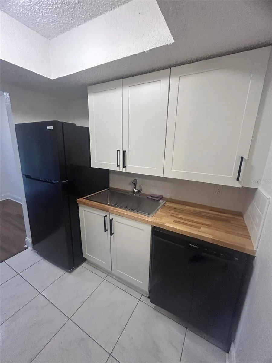 4809 S TEXAS AVENUE #4809A Orlando, FL 32839