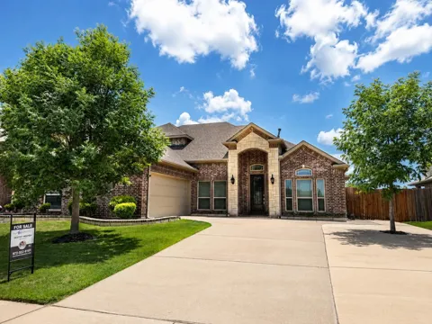 1410 Nighthawk Lane