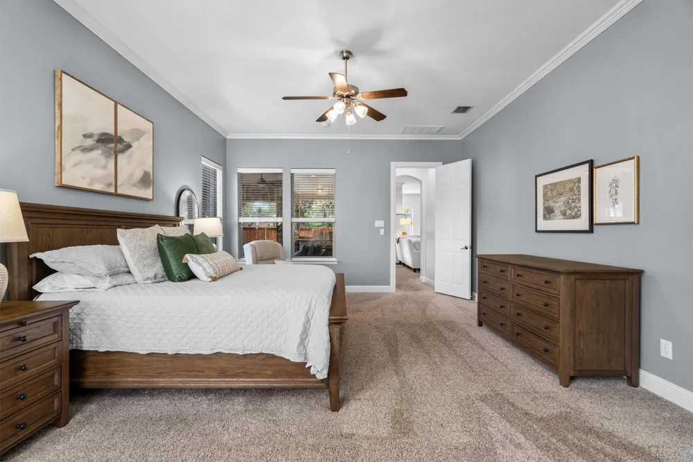 420 Copper Circle Lantana, TX 76226