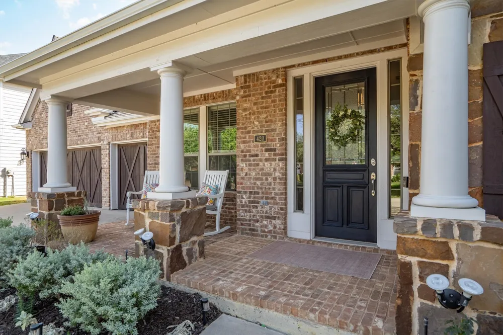 420 Copper Circle Lantana, TX 76226