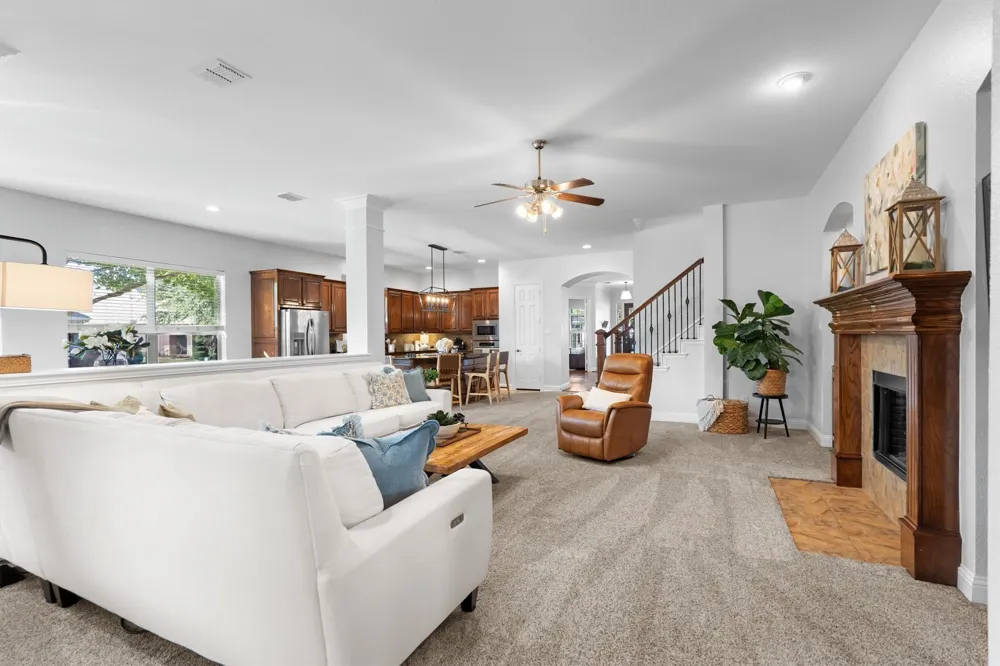 420 Copper Circle Lantana, TX 76226