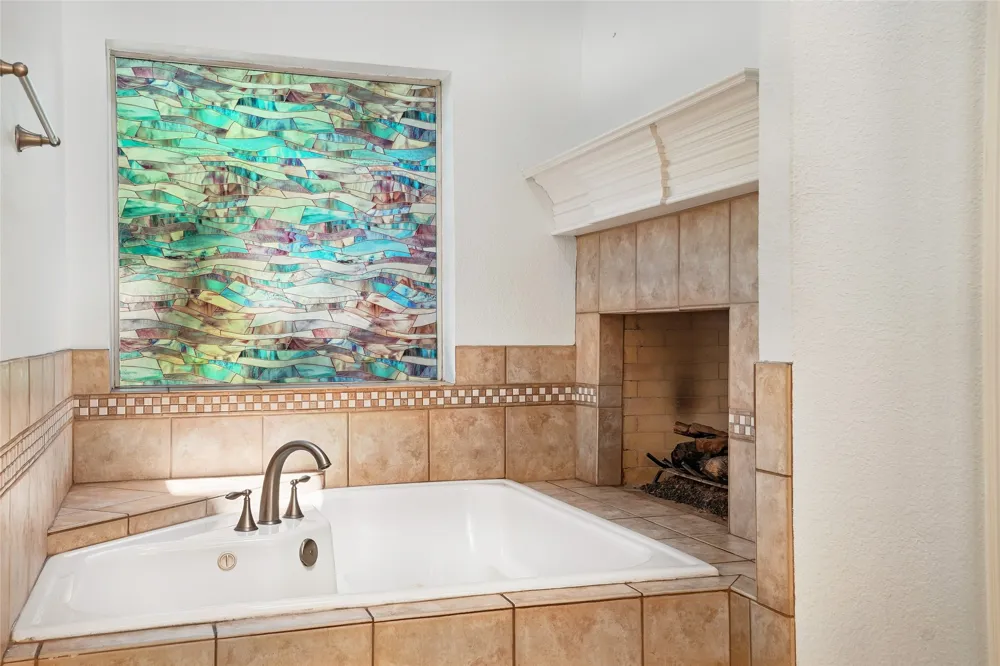 27 Oak Forrest Circle Denton, TX 76210
