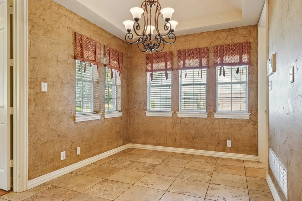 27 Oak Forrest Circle Denton, TX 76210