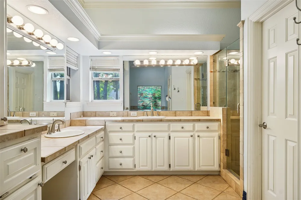 27 Oak Forrest Circle Denton, TX 76210