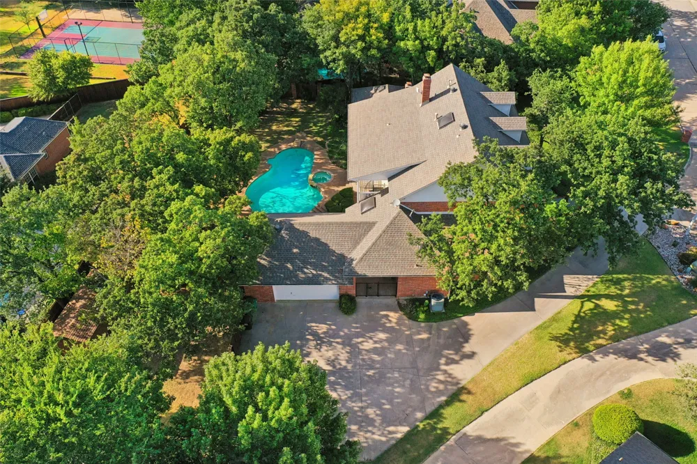 27 Oak Forrest Circle Denton, TX 76210