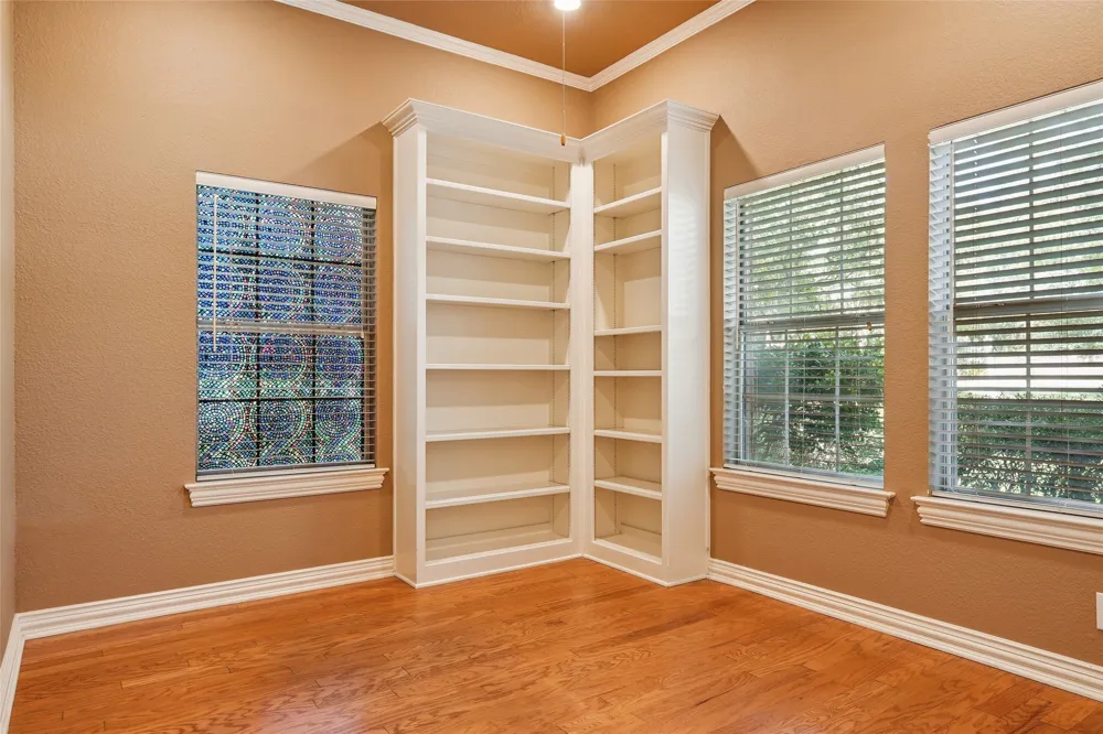 27 Oak Forrest Circle Denton, TX 76210