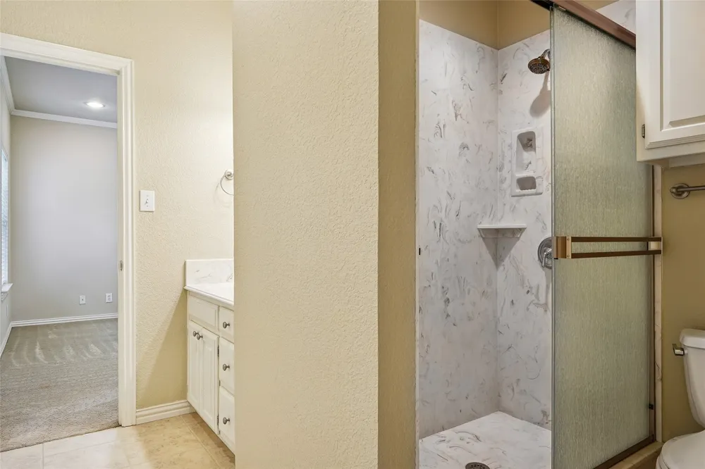 27 Oak Forrest Circle Denton, TX 76210