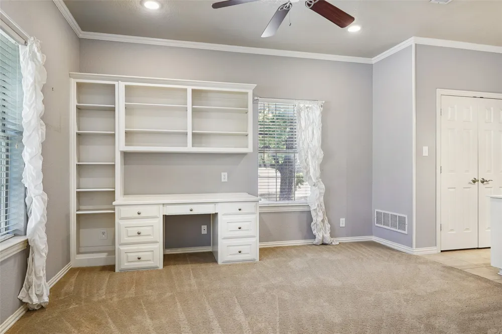 27 Oak Forrest Circle Denton, TX 76210
