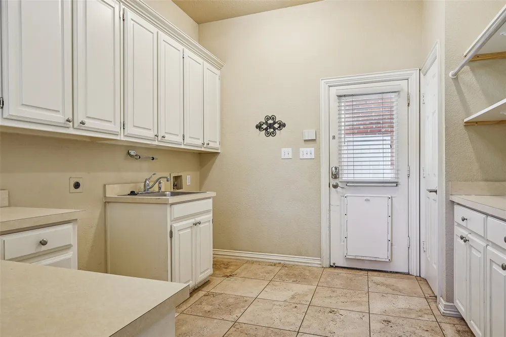 27 Oak Forrest Circle Denton, TX 76210