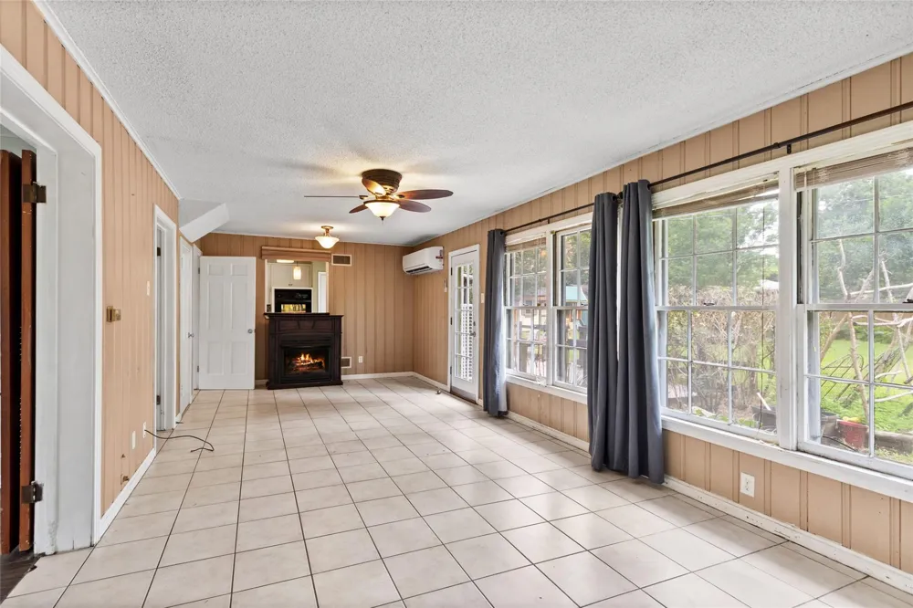 1311 Lamar Drive La Marque, TX 77568