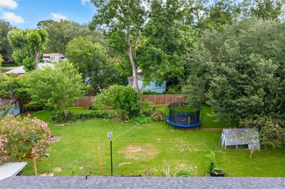 1311 Lamar Drive La Marque, TX 77568