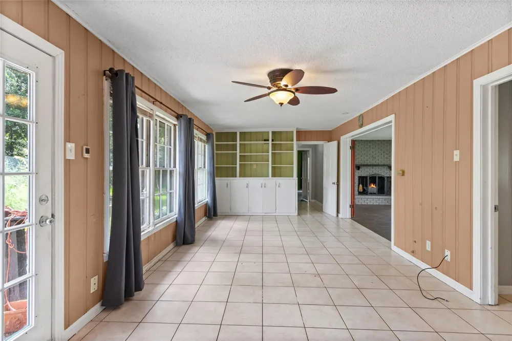 1311 Lamar Drive La Marque, TX 77568