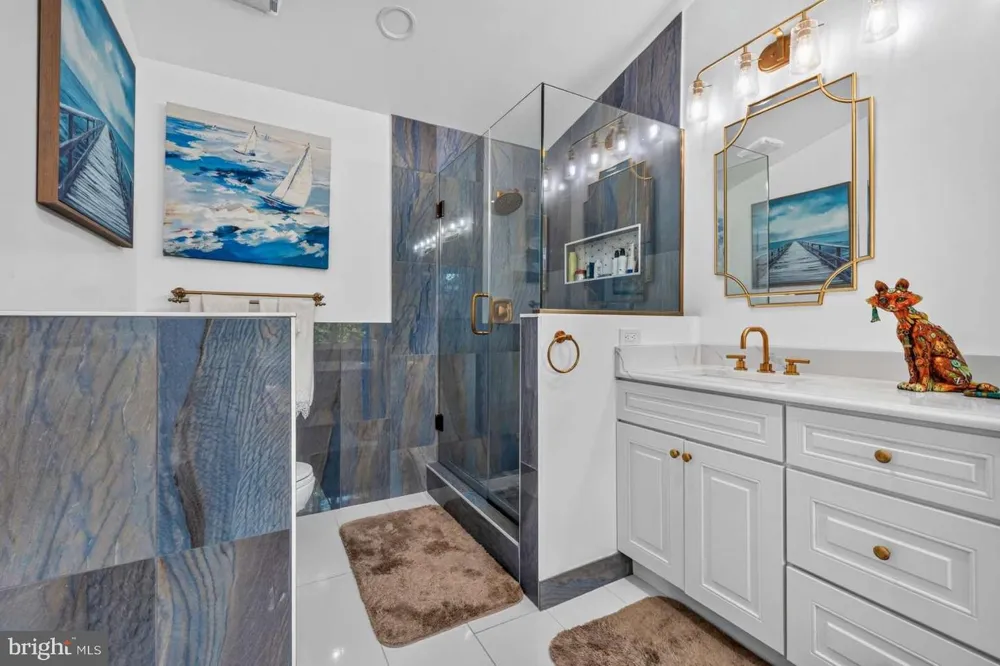 11306 HOLLOWSTONE DRIVE Rockville, MD 20852