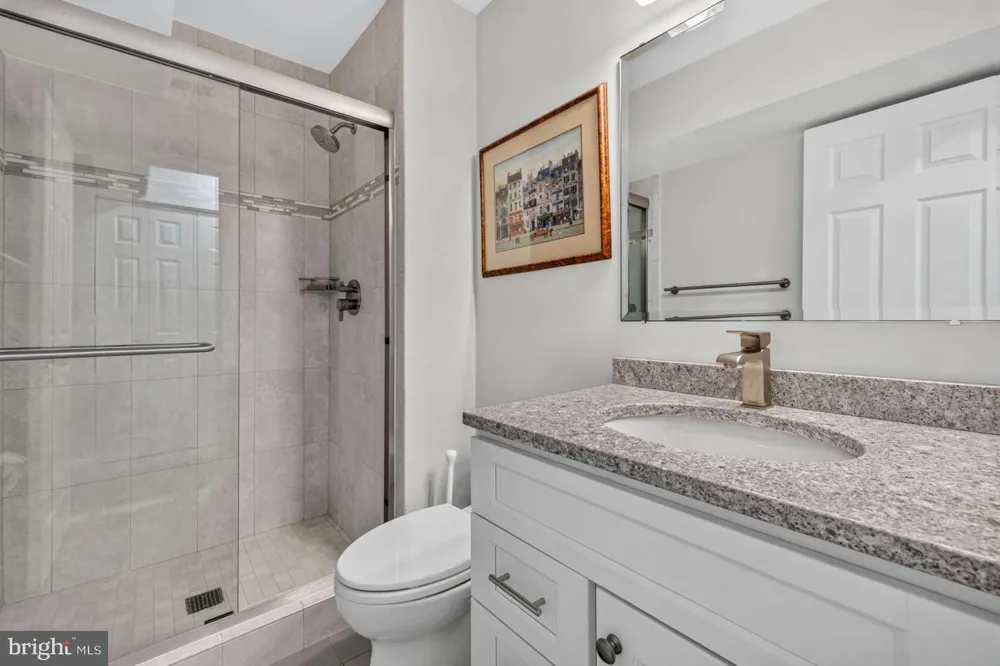 11306 HOLLOWSTONE DRIVE Rockville, MD 20852