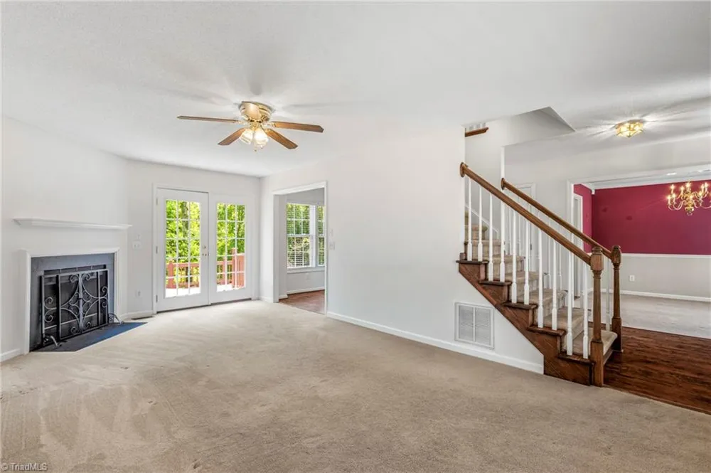 514 Beckenhill Drive Julian, NC 27283