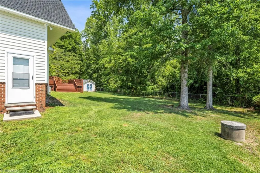 514 Beckenhill Drive Julian, NC 27283