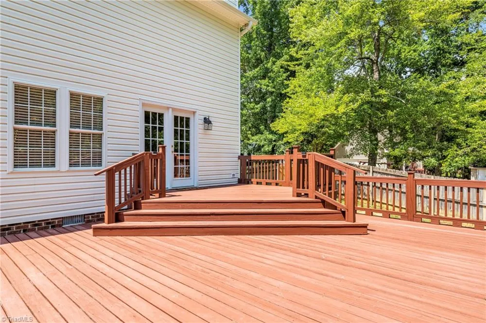514 Beckenhill Drive Julian, NC 27283