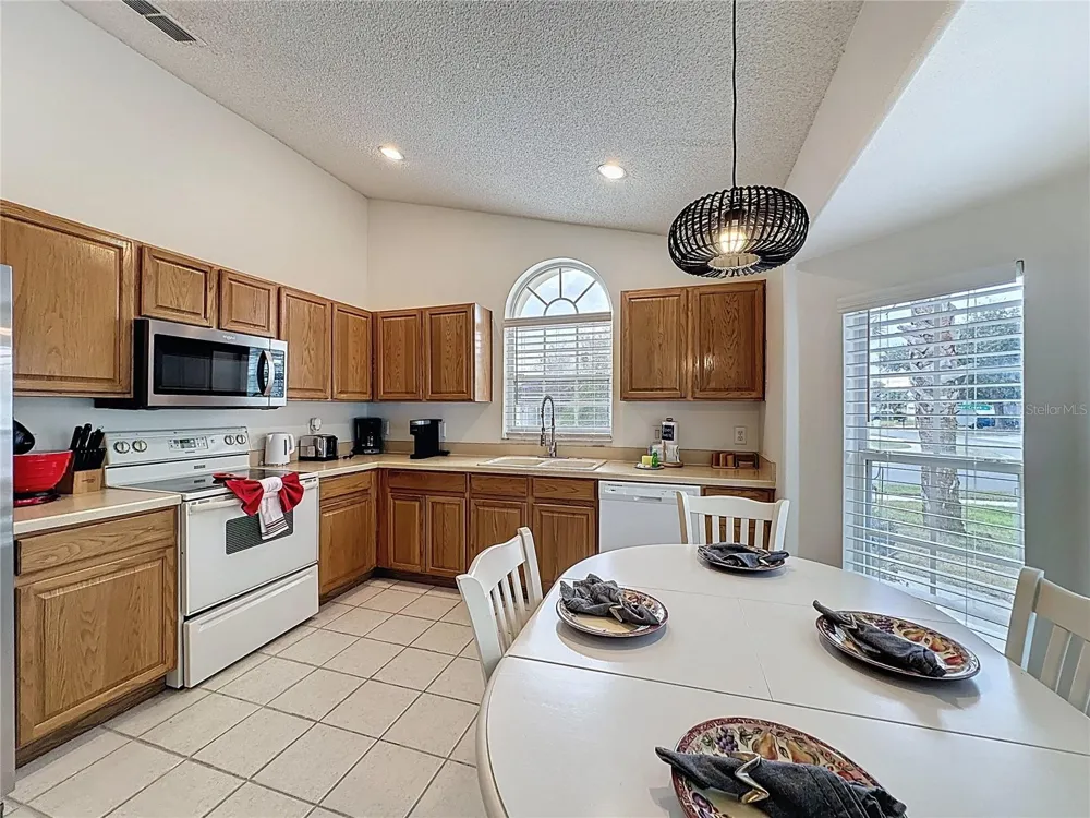 2615 SUMMER CREEK DRIVE Kissimmee, FL 34747
