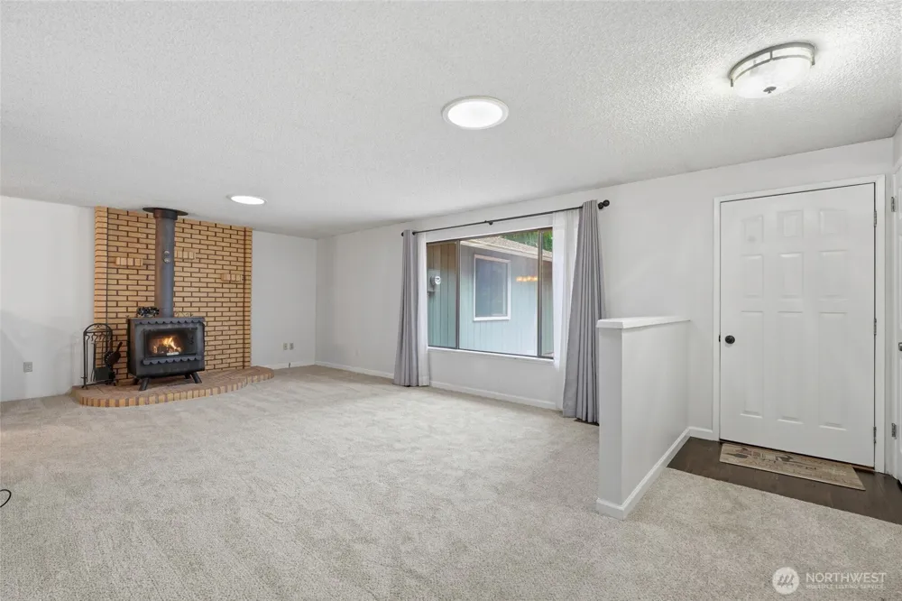108 Swiftwater Place Kelso, WA 98626