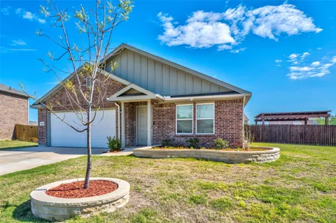 3640 Chestnut Oak Drive