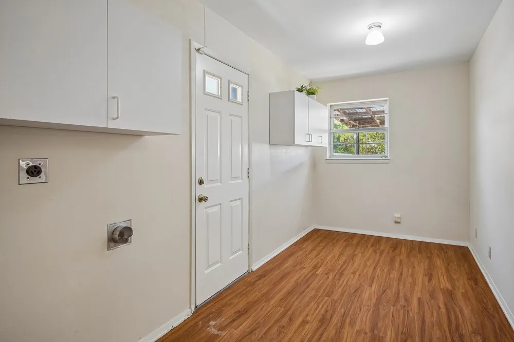 902 Lindale Lane Richardson, TX 75080
