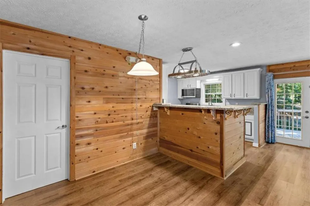 9021 Lakeview Parkway Villa Rica, GA 30180