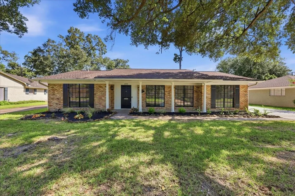 4835 Regina Lane Beaumont, TX 77706