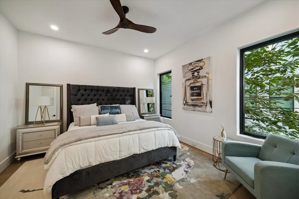 511 W Polk Street Houston, TX 77019