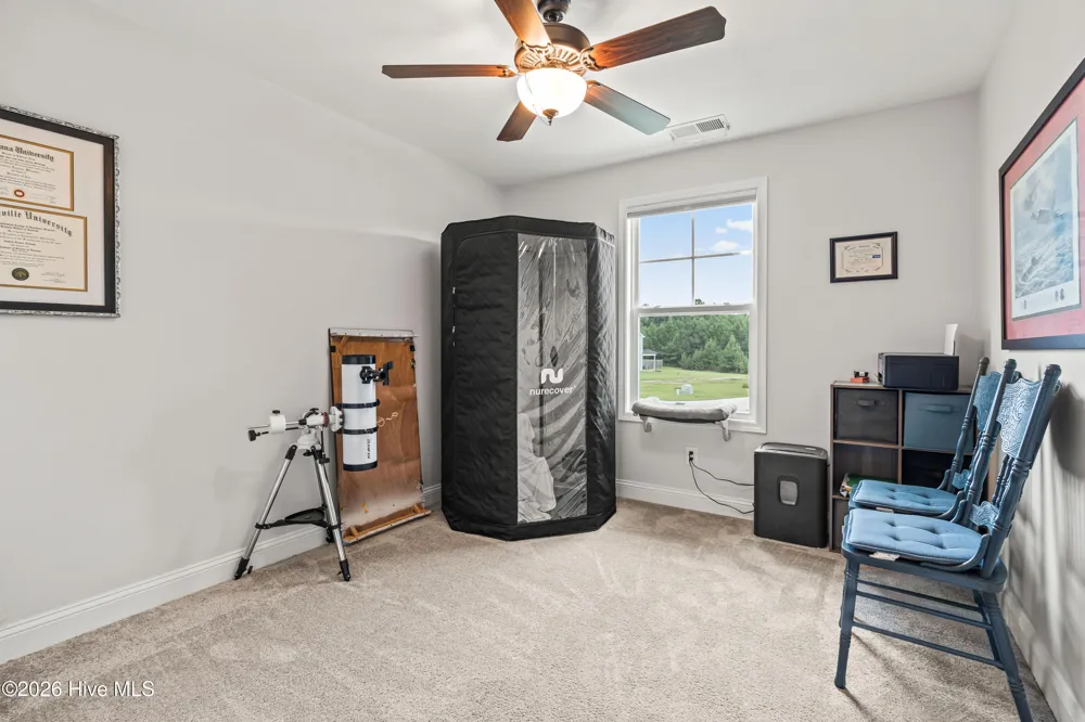 624 High Tide Drive Sneads Ferry, NC 28460