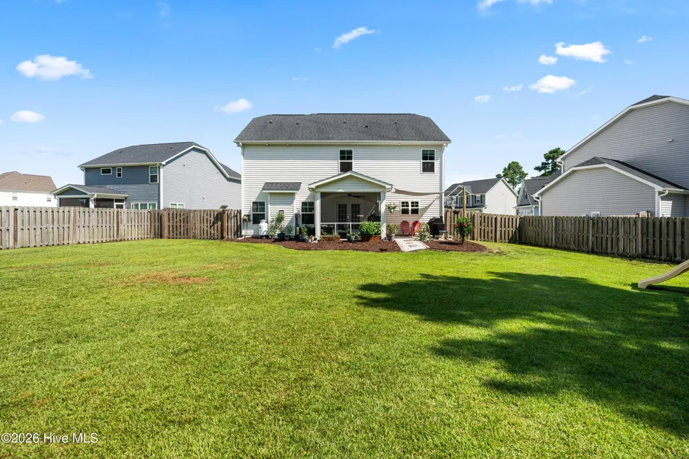 624 High Tide Drive Sneads Ferry, NC 28460