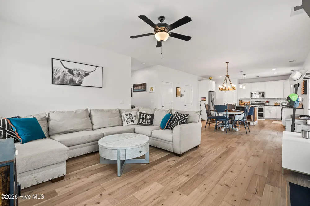 624 High Tide Drive Sneads Ferry, NC 28460