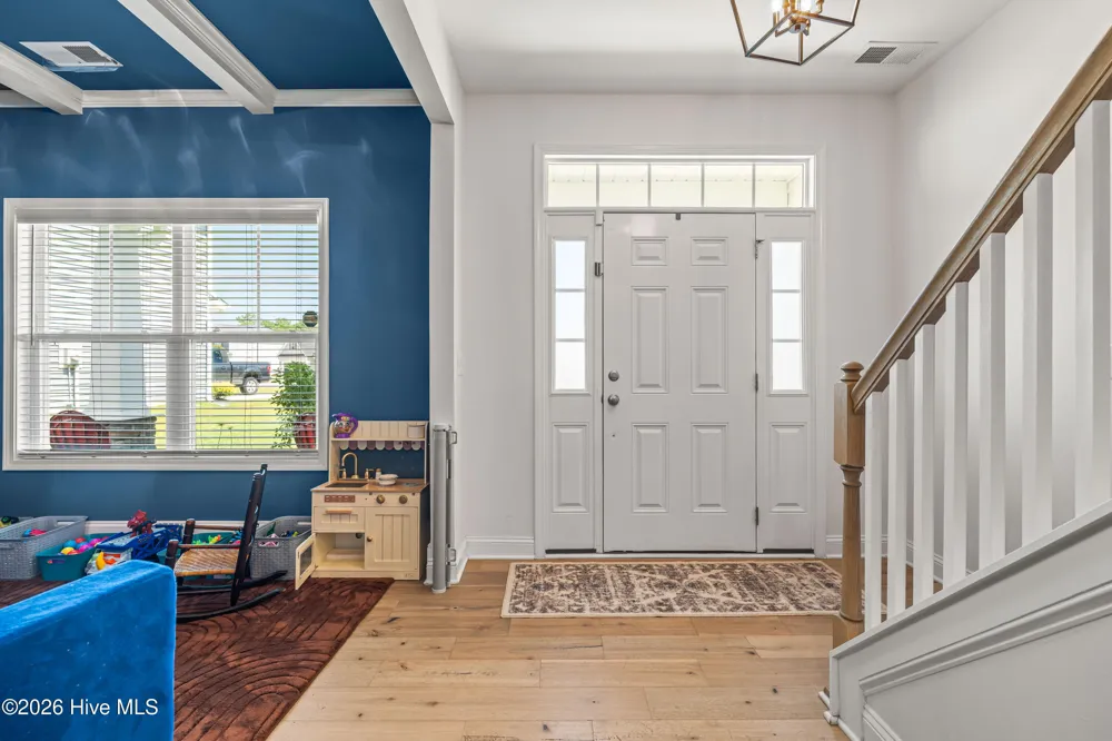 624 High Tide Drive Sneads Ferry, NC 28460