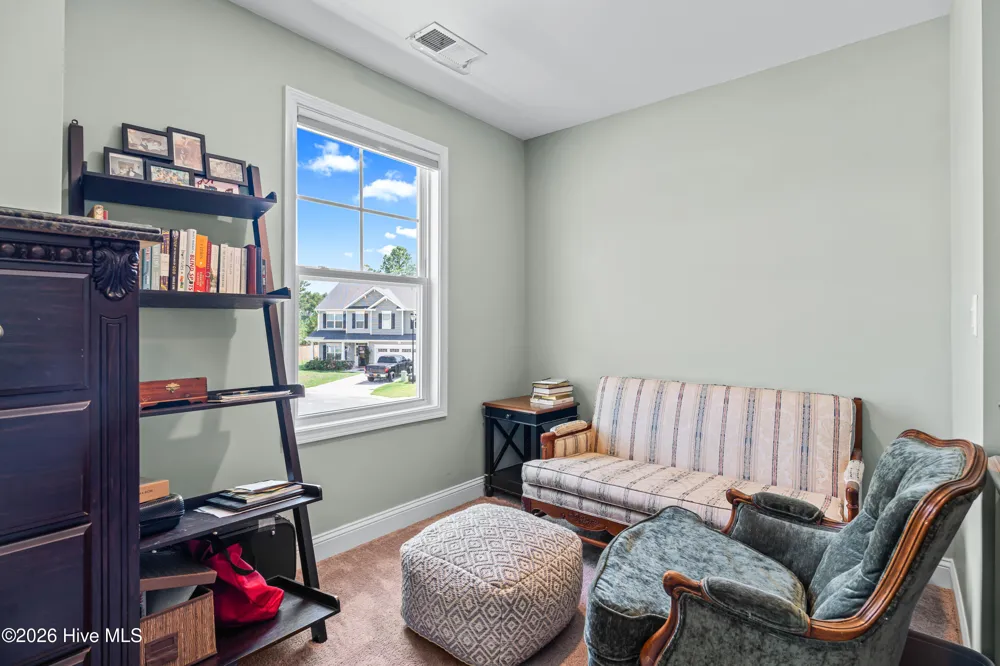 624 High Tide Drive Sneads Ferry, NC 28460