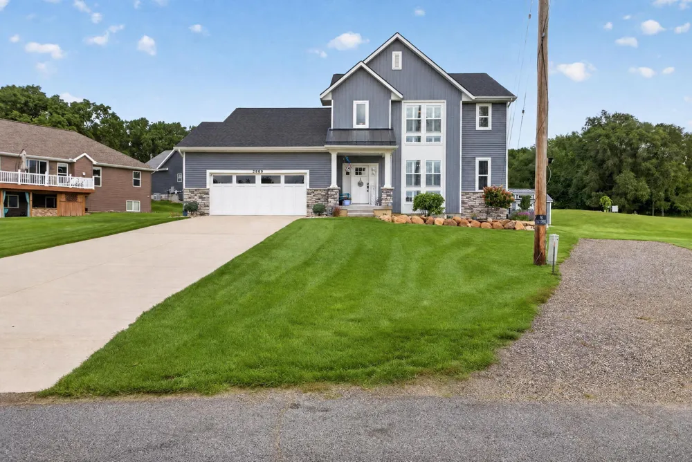 2869 Bartlett Road Pleasant Lake, MI 49272