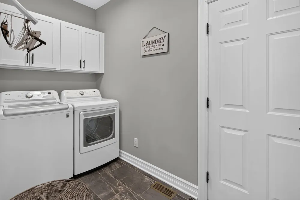 2869 Bartlett Road Pleasant Lake, MI 49272