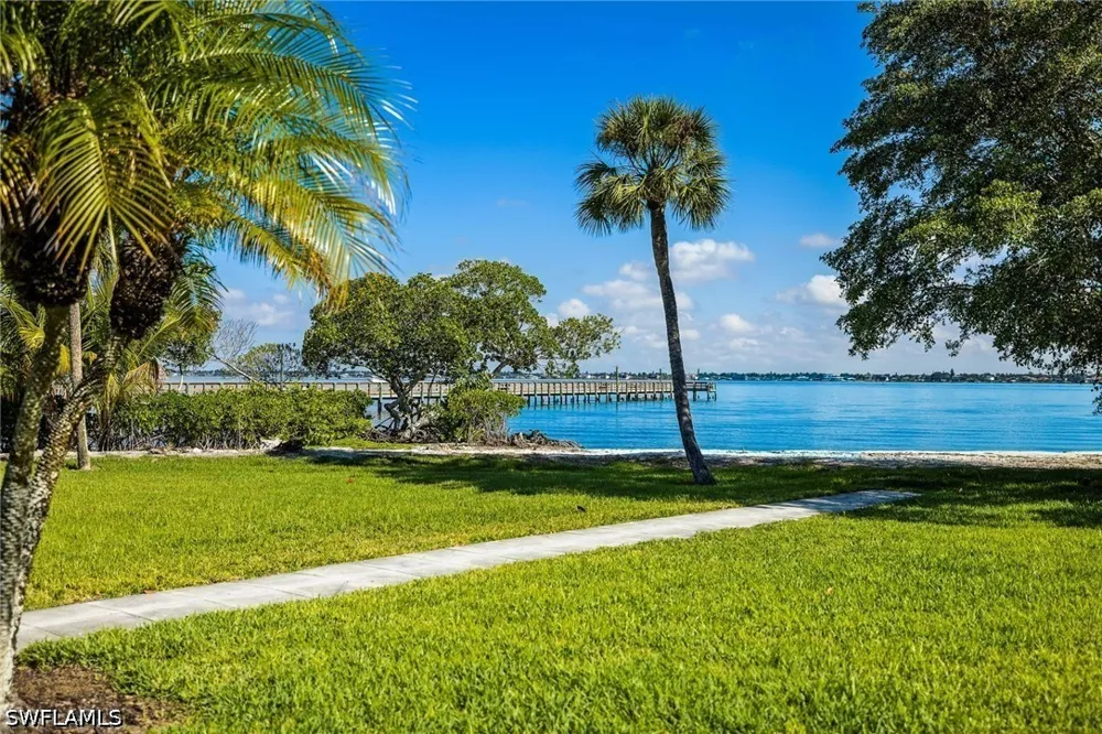 Knots Landing Fort Myers, FL 33908