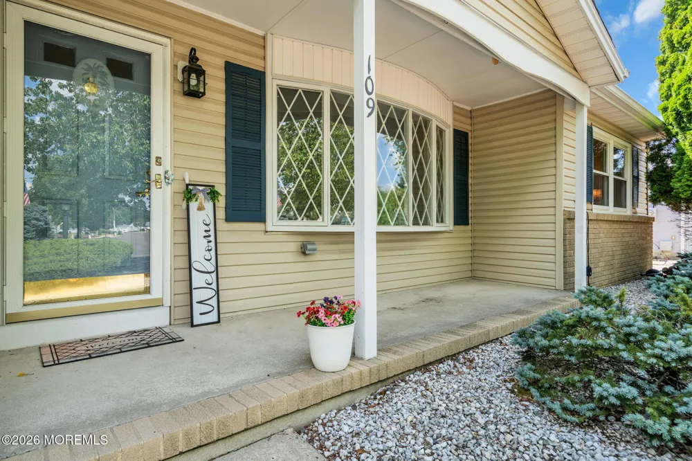 109 Westport Drive Toms River, NJ 08757