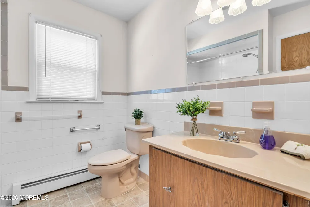 109 Westport Drive Toms River, NJ 08757