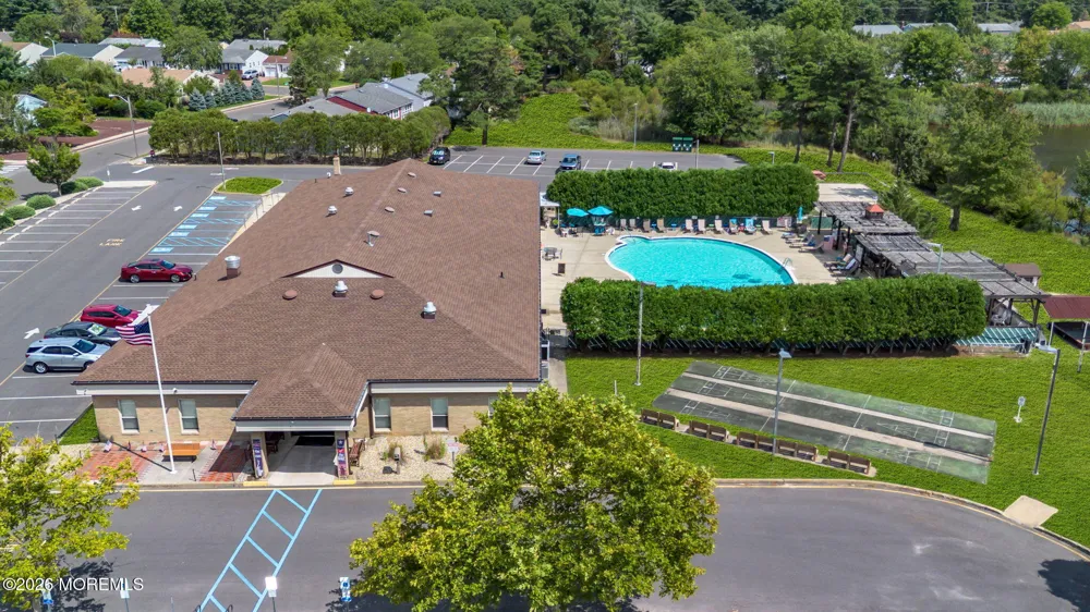 109 Westport Drive Toms River, NJ 08757