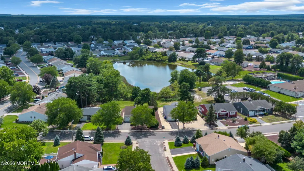 109 Westport Drive Toms River, NJ 08757