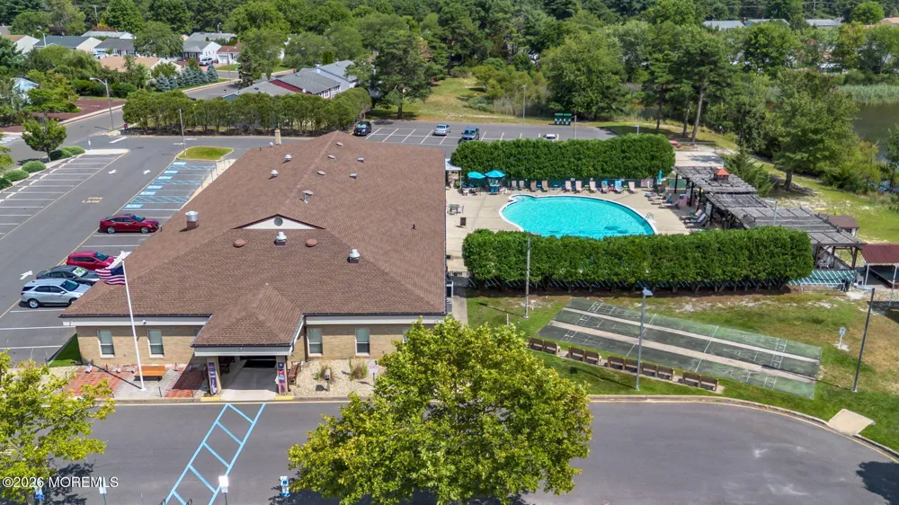 109 Westport Drive Toms River, NJ 08757