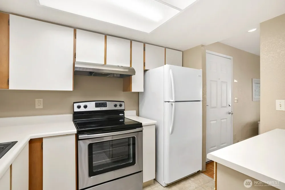 4106 Factoria Boulevard SE #213 Bellevue, WA 98006