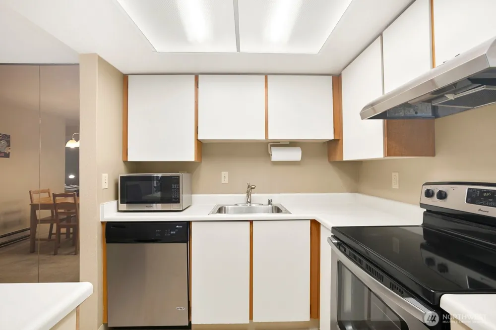 4106 Factoria Boulevard SE #213 Bellevue, WA 98006